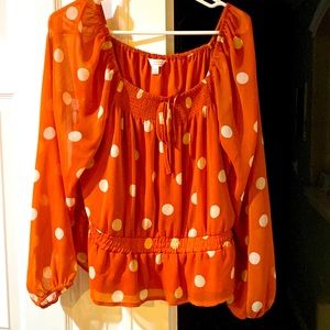 Off the shoulder pokedot blouse. Perfect for fall.